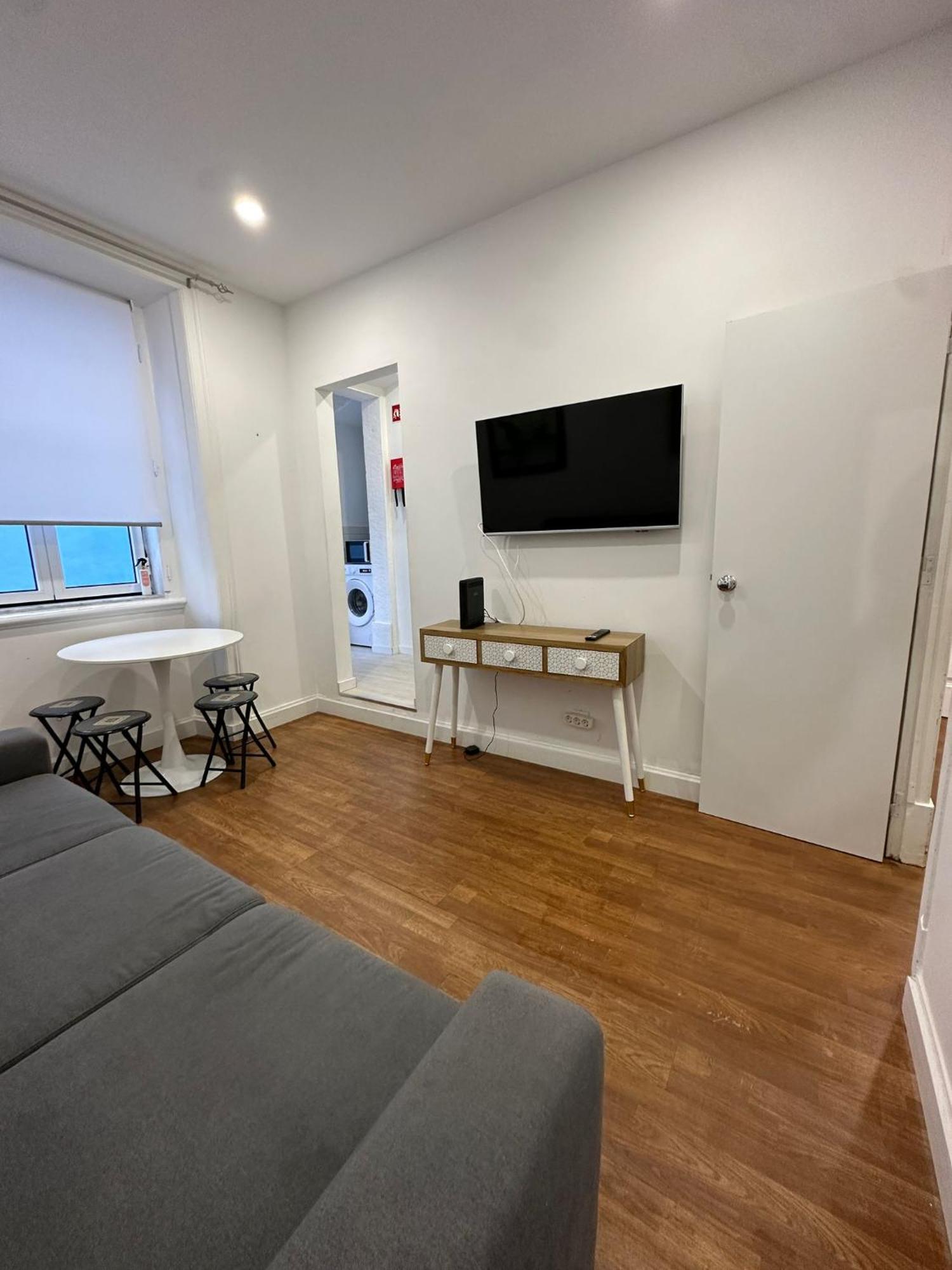 Apartment T2 Em *